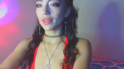 Snapshot of lovely_akira_xwx chatting on 5, 10, 2025 Tami online show from 5, 10, 2025