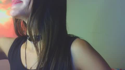 Snapshot of lovely_akira_xwx chatting on 8, 10, 2025 Tami online show from 8, 10, 2025