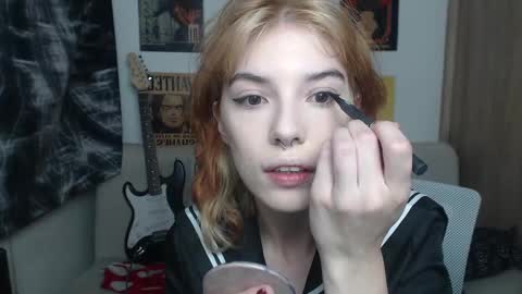 Cassie online show from 3, 3, 2025