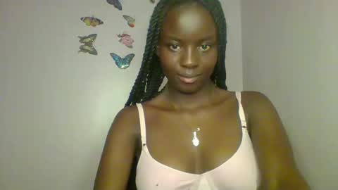 Snapshot of lovely_choco chatting on 18, 12, 2025 Choco online show from 18, 12, 2025