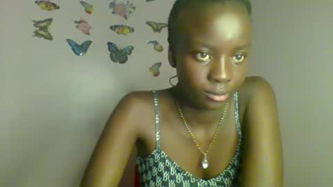 Snapshot of lovely_choco chatting on 19, 12, 2025 Choco online show from 19, 12, 2025