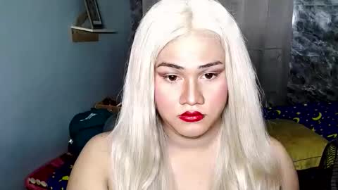 lovely_coleen online show from 7, 11, 2025