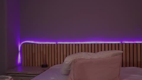 Emma online show from 1, 2, 2025