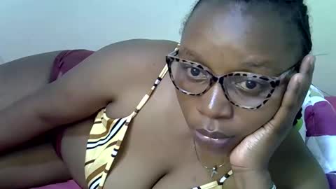 sexylover online show from 16, 4, 2026