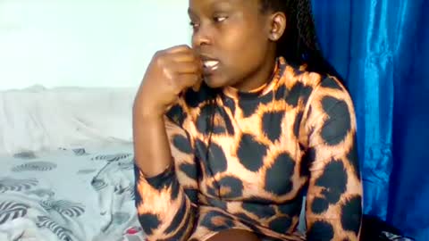 Snapshot of lovely_goodness chatting on 19, 12, 2024 enid online show from 19, 12, 2024