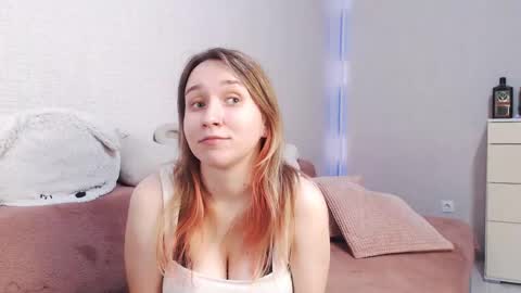 Snapshot of lovely_hayley chatting on 21, 5, 2026 Lovely Hayley online show from 21, 5, 2026