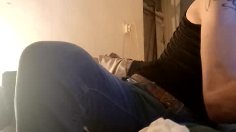 mooie man online show from 12, 1, 2025