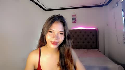 Snapshot of lovely_oliviax chatting on 2, 6, 2026 KATE online show from 2, 6, 2026