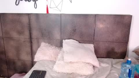 Snapshot of lovely_secret chatting on 4, 12, 2024 Hi guys online show from 4, 12, 2024