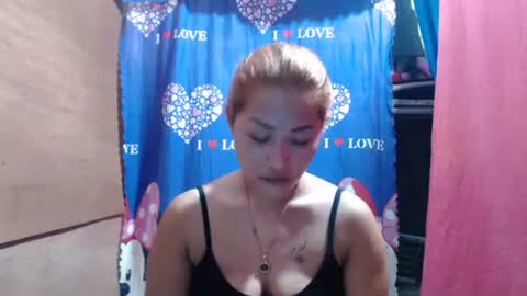 Snapshot of lovely_singlemom chatting on 5, 8, 2026 ask me dear online show from 5, 8, 2026