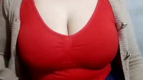 Snapshot of lovely_sweet_girl chatting on 19, 2, 2025 katrina follow me guys online show from 19, 2, 2025