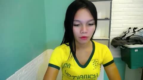 Snapshot of lovely_thea_xoxo chatting on 17, 1, 2026 Thea online show from 17, 1, 2026