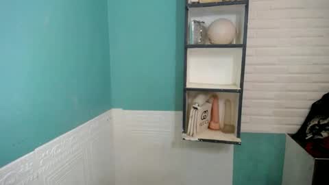 Snapshot of lovely_thea_xoxo chatting on 3, 2, 2026 Thea online show from 3, 2, 2026