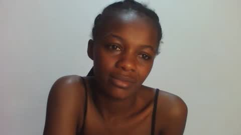 Lovely yvonne online show from 2, 10, 2025