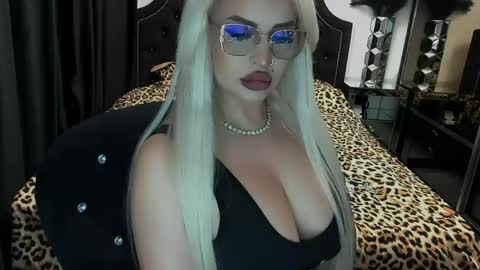 PrAllinXXXa online show from 2, 6, 2026