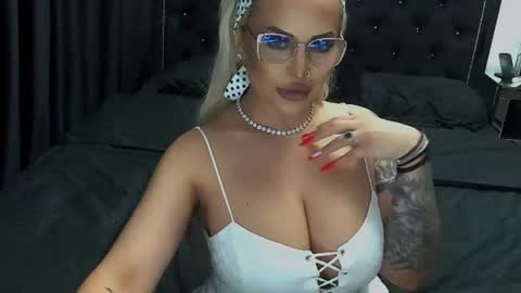 PrAllinXXXa online show from 18, 6, 2026