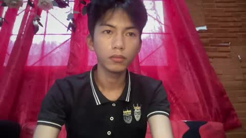 lovelyboy_jm online show from 19, 5, 2026