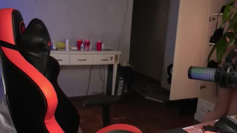 Snapshot of lovelydany3 chatting on 23, 11, 2025 lovelydany3 online show from 23, 11, 2025