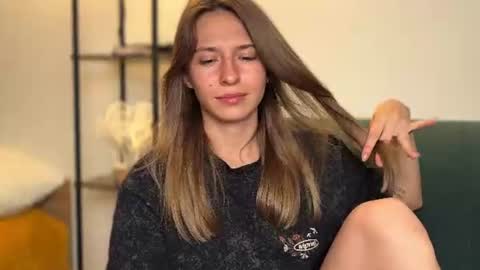 Snapshot of lovelykatea chatting on 18, 6, 2026 Kate only online show from 18, 6, 2026