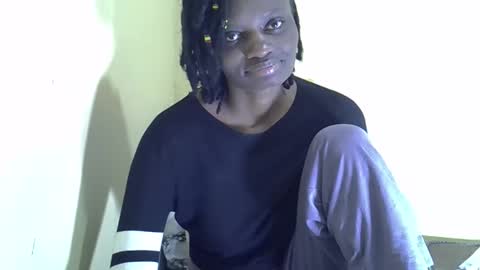 Snapshot of lovelymee2 chatting on 21, 10, 2025 lovelymee2 online show from 21, 10, 2025