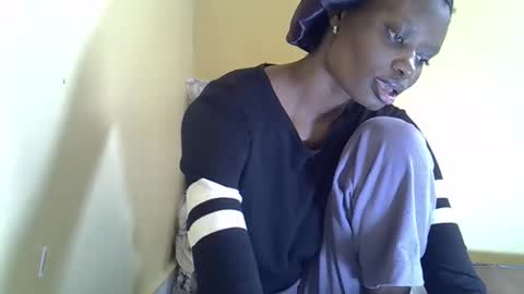 Snapshot of lovelymee2 chatting on 26, 10, 2025 lovelymee2 online show from 26, 10, 2025