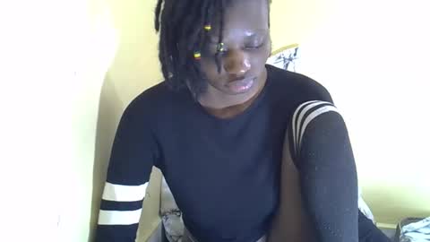 Snapshot of lovelymee2 chatting on 3, 11, 2025 lovelymee2 online show from 3, 11, 2025