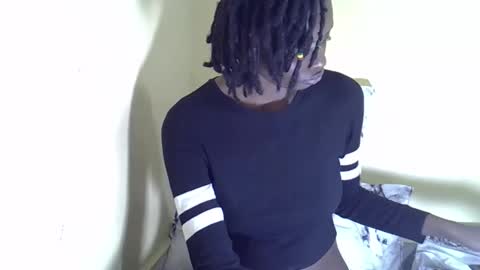 Snapshot of lovelymee2 chatting on 8, 11, 2025 lovelymee2 online show from 8, 11, 2025