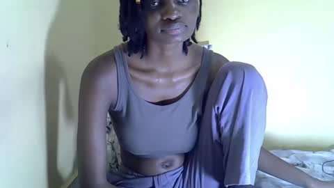 Snapshot of lovelymee2 chatting on 22, 11, 2025 lovelymee2 online show from 22, 11, 2025