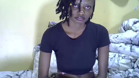 Snapshot of lovelymee2 chatting on 29, 11, 2025 lovelymee2 online show from 29, 11, 2025