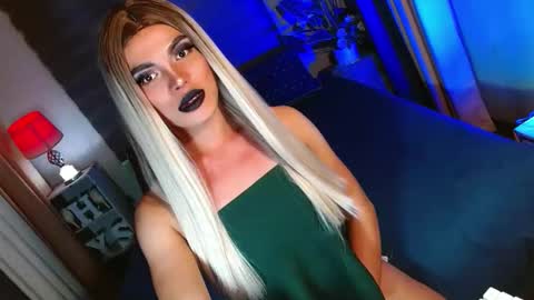 Snapshot of lovelymiss_shyna11 chatting on 7, 10, 2025 lovelymiss_shyna11 online show from 7, 10, 2025