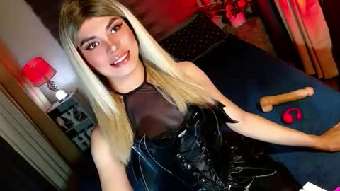 Snapshot of lovelymiss_shyna11 chatting on 13, 10, 2025 lovelymiss_shyna11 online show from 13, 10, 2025