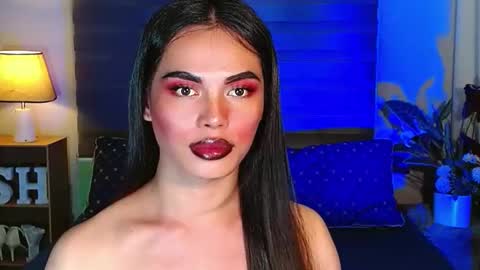 lovelymiss_shyna11 online show from 15, 12, 2025