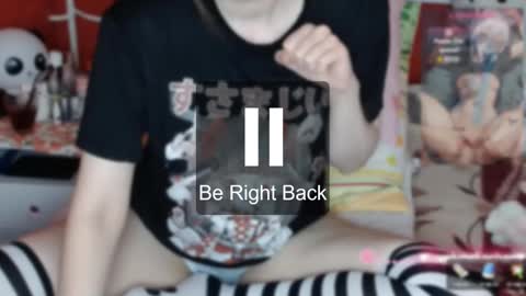 Snapshot of lovelynekochan chatting on 9, 12, 2024 Lisa Cherry online show from 9, 12, 2024