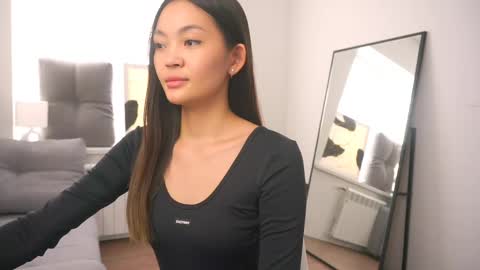 kim online show from 10, 3, 2025