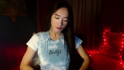 Snapshot of lovelypetite143 chatting on 12, 2, 2026 lovelypetite143 online show from 12, 2, 2026