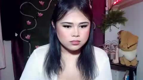 lovely online show from 22, 11, 2025