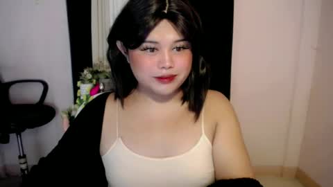 Snapshot of lovelypinaychubsx chatting on 21, 6, 2026 lovely online show from 21, 6, 2026