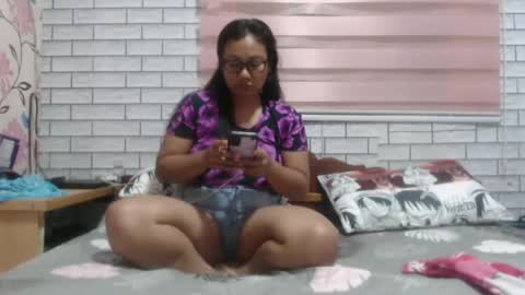 Angelquey online show from 11, 1, 2025