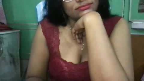 lovelyrose36 online show from 25, 3, 2026