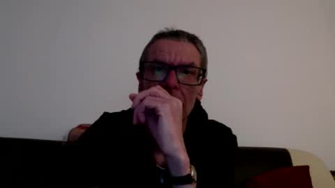 lovepvcearly50s online show from 20, 4, 2026