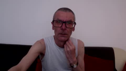 Snapshot of lovepvclate40s chatting on 2, 5, 2026 lovepvcearly50s online show from 2, 5, 2026