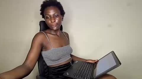 Snapshot of lovergirl2003 chatting on 29, 1, 2025 Kate online show from 29, 1, 2025