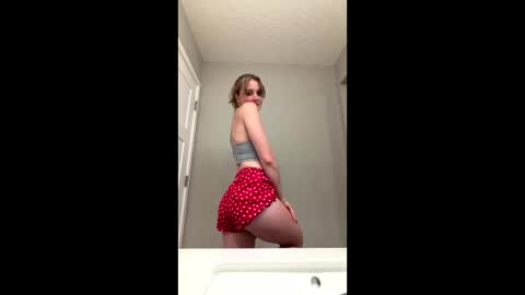lovergirll1717 online show from 3, 6, 2026