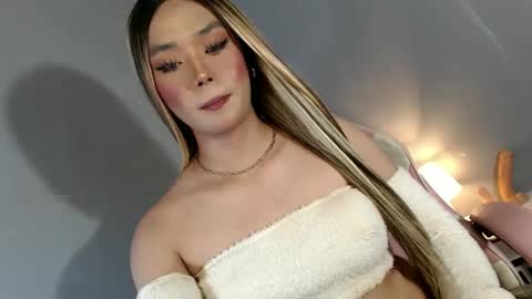 lovers moon22 online show from 14, 1, 2025