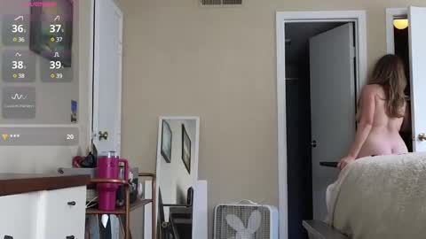 LoveSaraChristine online show from 17, 1, 2025