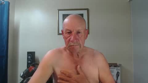 Lovesblackazz online show from 24, 1, 2025