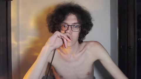 LovesomeCookie online show from 4, 5, 2026