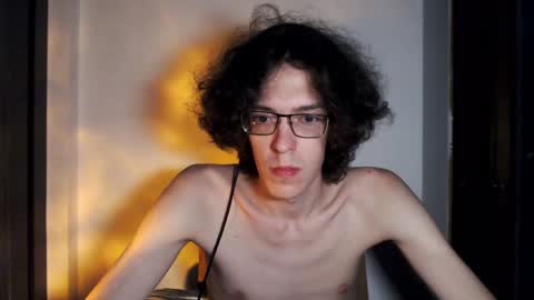 LovesomeCookie online show from 6, 5, 2026