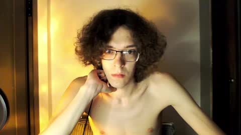 LovesomeCookie online show from 15, 5, 2026