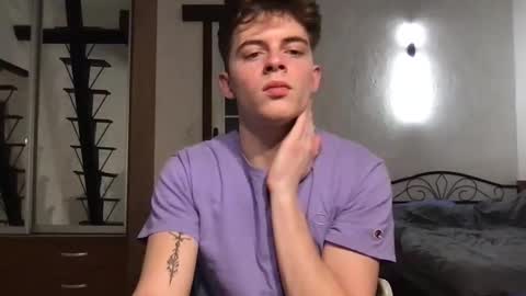 Snapshot of lovet1me chatting on 10, 3, 2025 luv online show from 10, 3, 2025